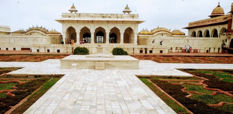Mina Masjid, Agra, Uttar Pradesh - Vushii.com Mina Masjid, Agra, Uttar Pradesh - Vushii.com